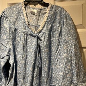 Floral Blue Women's Robe